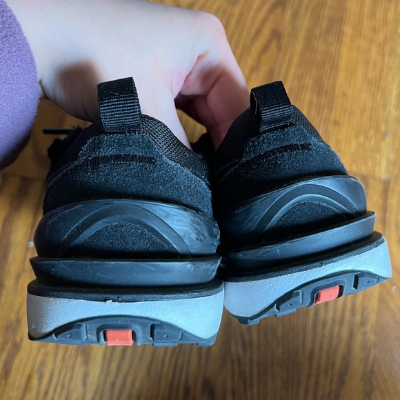 ⚫️NIKE: Boy’s size 3, “Waffle One” black & white sneakers, preowned⚫️ - Picture 9 of 9